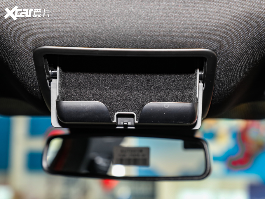 2022˹ Ɏ EcoBoost 180 ԄST Line