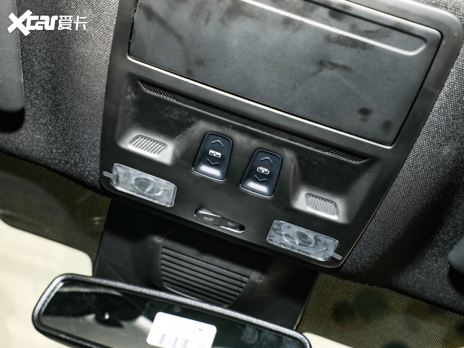 2022˹ Ɏ EcoBoost 180 ԄST Line