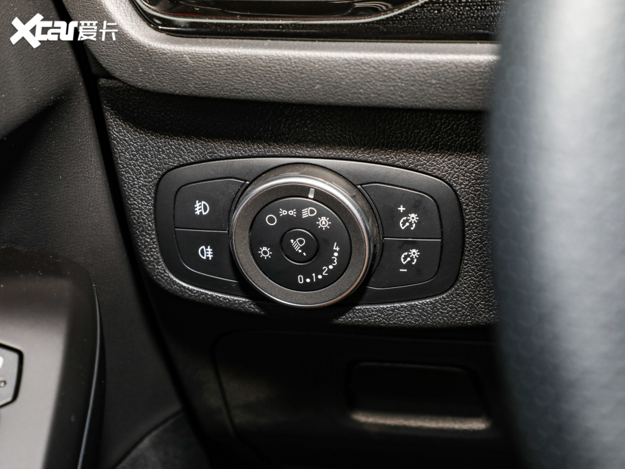 2022˹ Ɏ EcoBoost 180 Ԅ(dng)ST Line