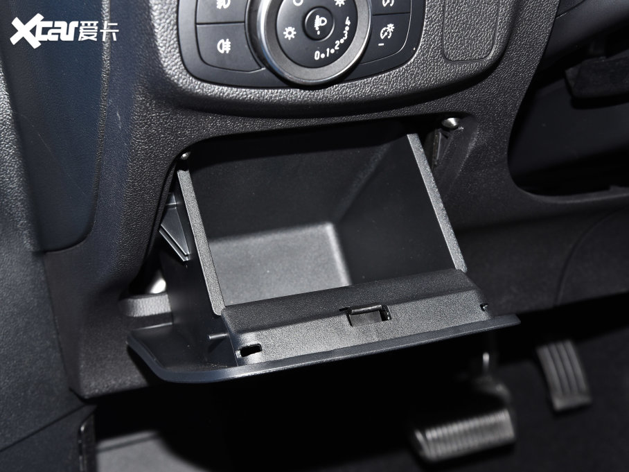 2022˹ Ɏ EcoBoost 180 ԄӸٰ