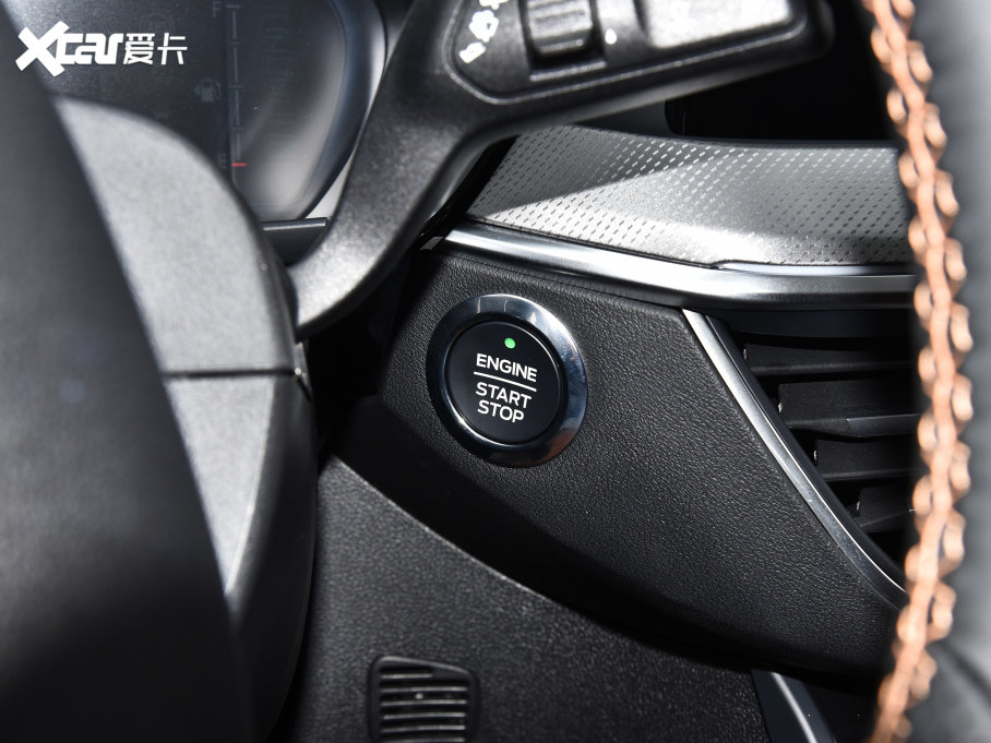 2022˹ Ɏ EcoBoost 180 ԄӸٰ