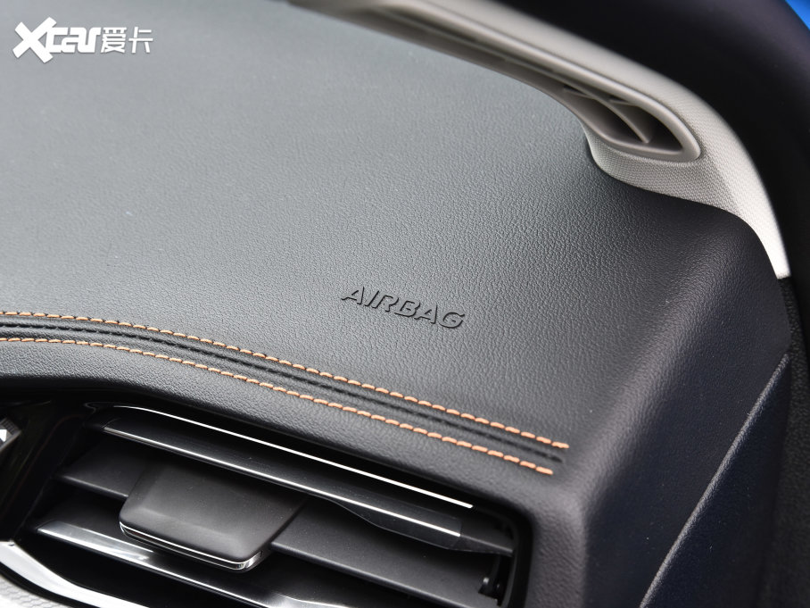 2022˹ Ɏ EcoBoost 180 ԄӸٰ