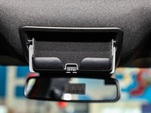 2022Ɏ EcoBoost 180 ԄST Line g