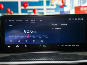 2022Ɏ EcoBoost 180 ԄST Line п؅^(q)