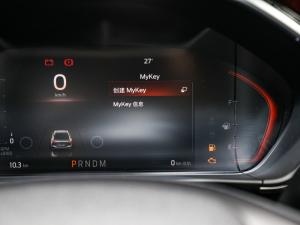 2022Ɏ EcoBoost 180 ԄST Line п؅^