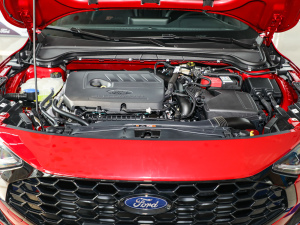 2022 EcoBoost 180 ԶST Line 