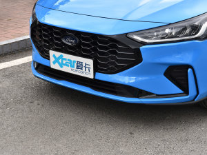 2022Ɏ EcoBoost 180 ԄӸٰ ^