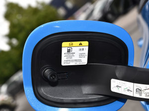 2022Ɏ EcoBoost 180 ԄӸٰ ^