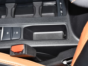 2022Ɏ EcoBoost 180 ԄӸٰ g