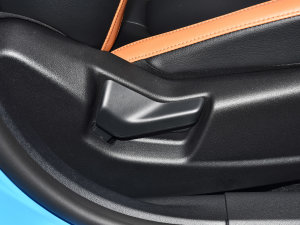 2022Ɏ EcoBoost 180 ԄӸٰ g