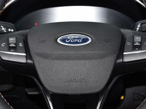 2022Ɏ EcoBoost 180 Ԅ(dng)(jng)ٰ п؅^(q)