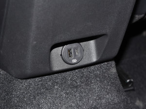 2022Ɏ EcoBoost 180 ԄӸٰ п؅^