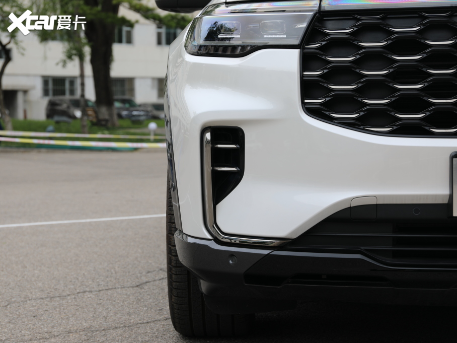 2023̽U EcoBoost 285 ST-LINE 6