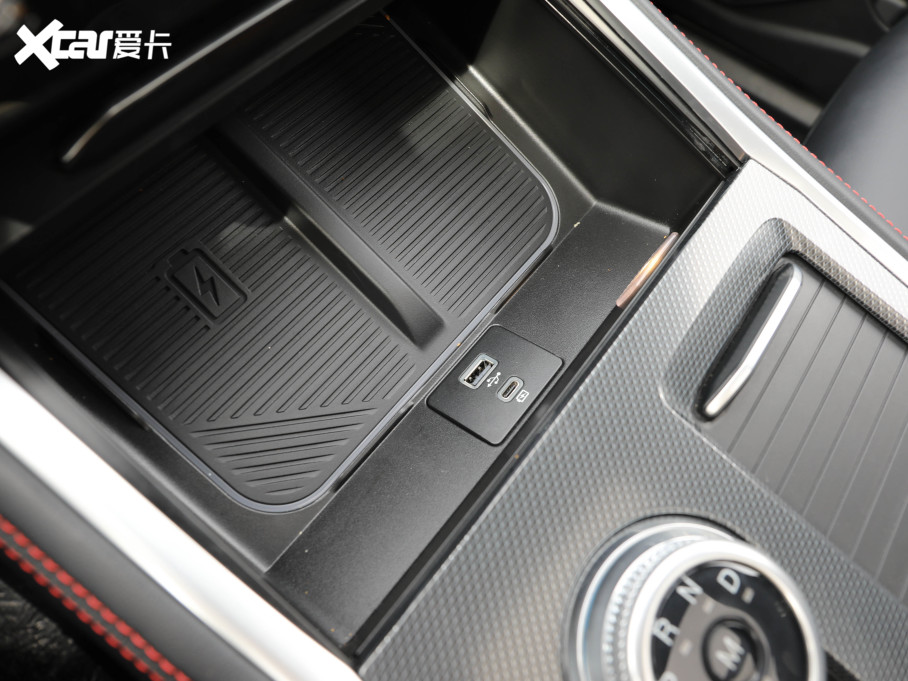 2023̽U EcoBoost 285 ST-LINE 6