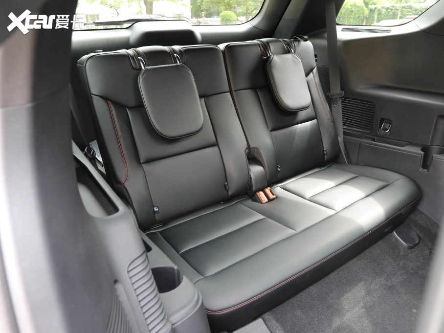 2023̽U EcoBoost 285 ST-LINE 6