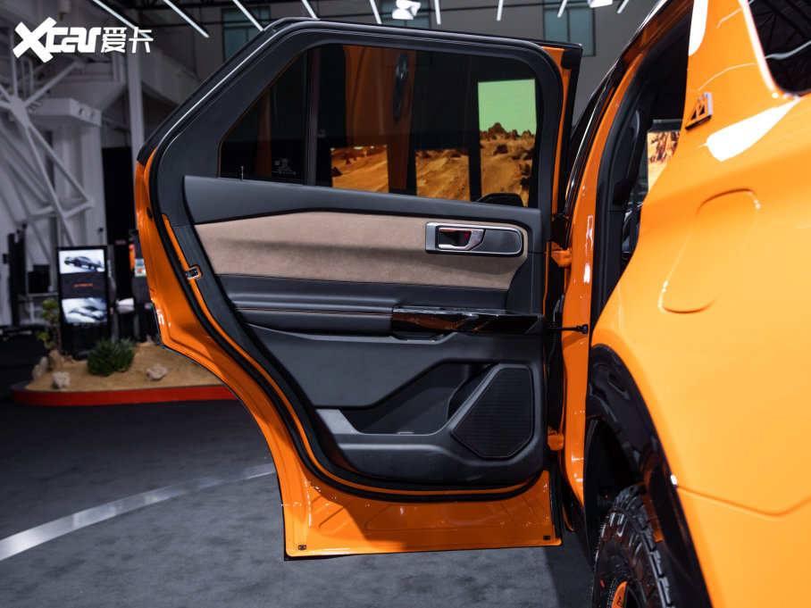 2023̽U EcoBoost 285 p 7