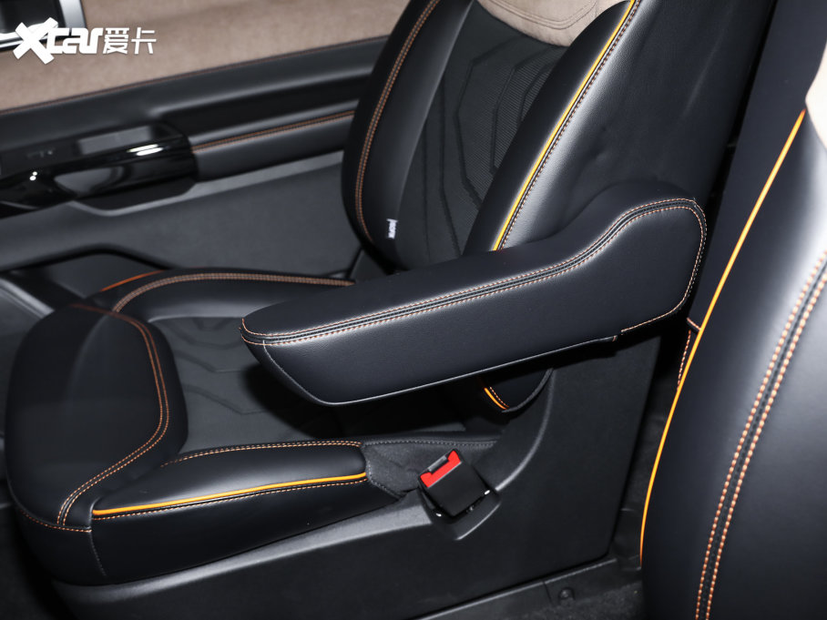 2023̽U EcoBoost 285 p 6