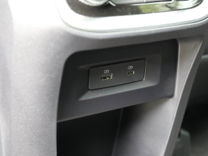 2023EcoBoost 285 ST-LINE 6 g