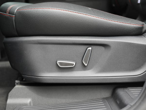 2023EcoBoost 285 ST-LINE 6 g