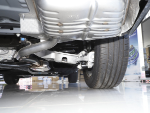 2023EcoBoost 285 (q)⁽ 7 (x)(ji)^