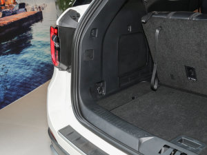 2023EcoBoost 285 (q)⁽ 6 g