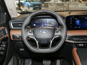 2023EcoBoost 285 ⁽ 6 P