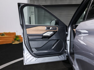 2023EcoBoost 285 p 6 {λ܇T