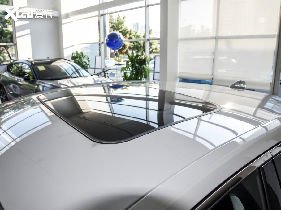 2023ɵϚW EcoBoost 180 A