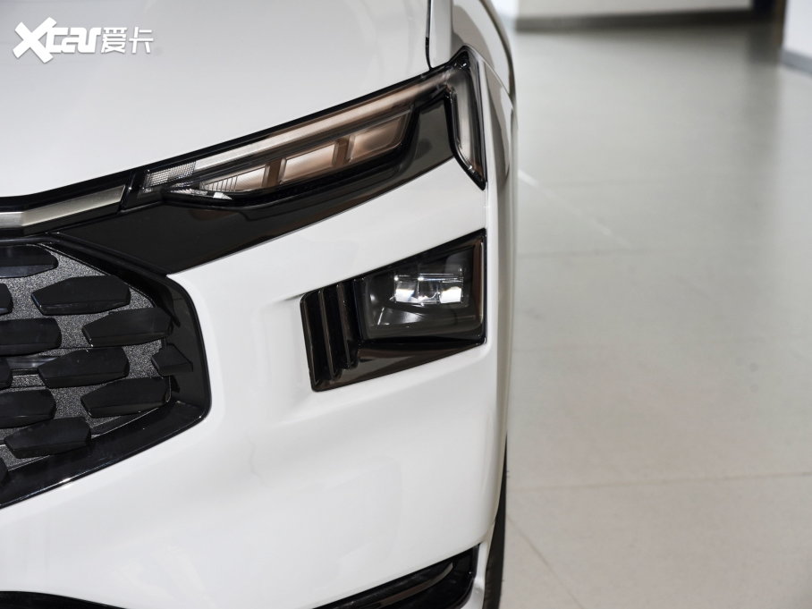 2023ɵϚW EcoBoost 180 A