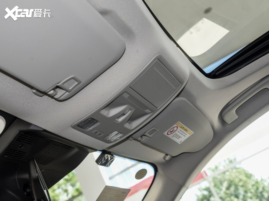 2023ɵϚW EcoBoost 180 A