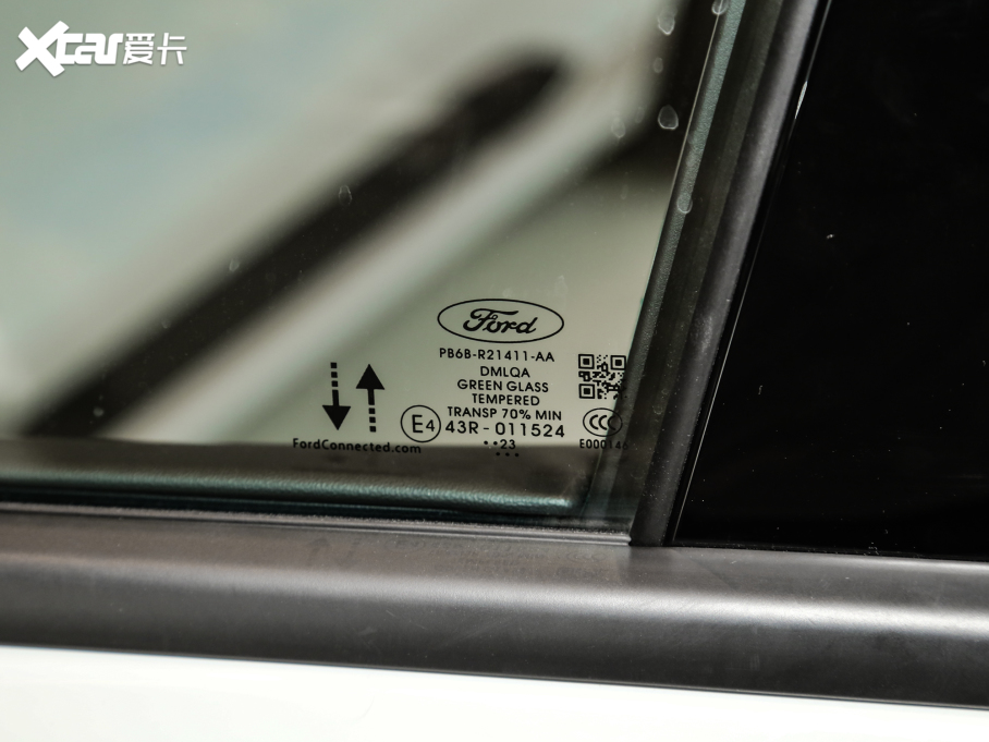 2023ɵϚW EcoBoost 180 