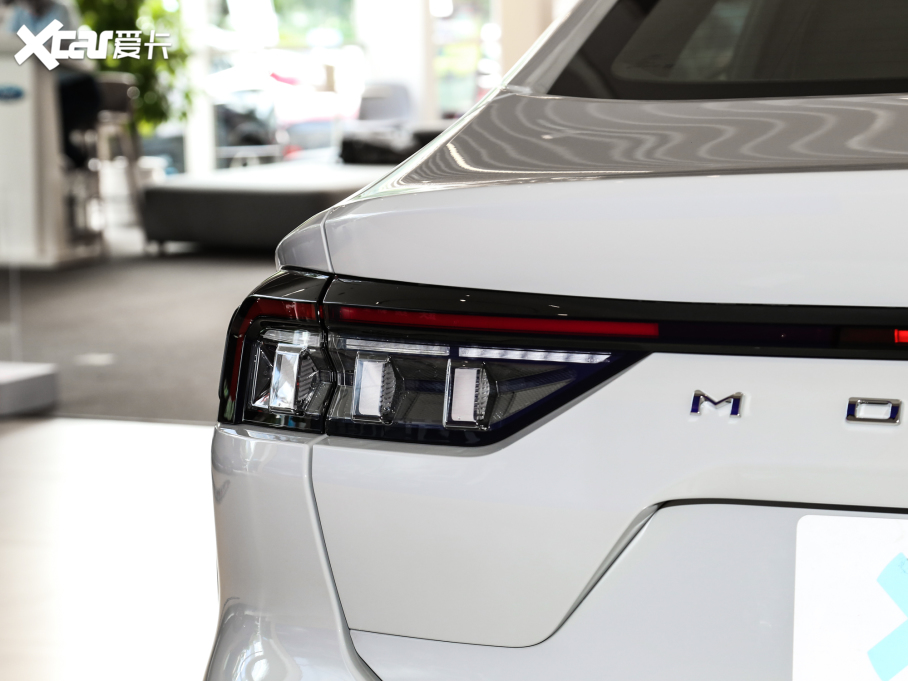 2023ɵϚW EcoBoost 180 