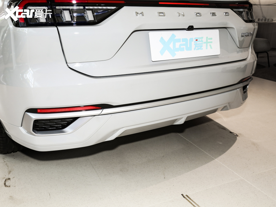 2023ɵϚW EcoBoost 180 