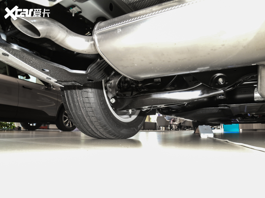 2023ɵϚW EcoBoost 180 