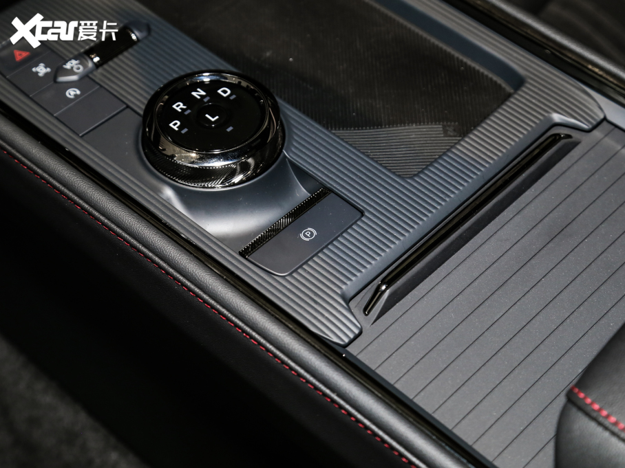 2023ɵϚW EcoBoost 180 