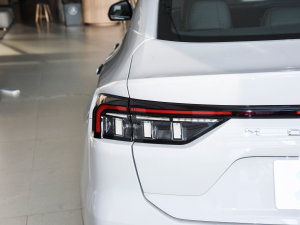 2023EcoBoost 180 A ^