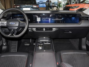 2023EcoBoost 180 A п_