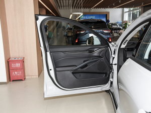 2023EcoBoost 180 A {λ܇T