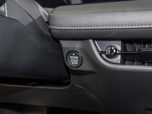 2023EcoBoost 180 A п؅^