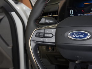 2023EcoBoost 180 A п؅^