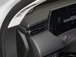 2023EcoBoost 180 A п؅^