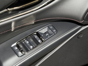 2023EcoBoost 180 A п؅^