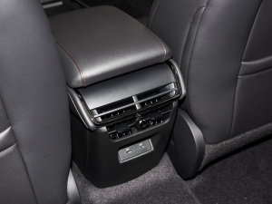 2023EcoBoost 180 A п؅^