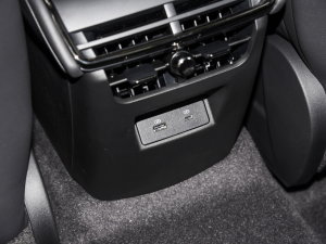 2023EcoBoost 180 A п؅^