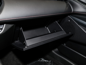 2023款EcoBoost 180 舒雅型 手套箱