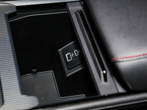 2023EcoBoost 180  п؅^