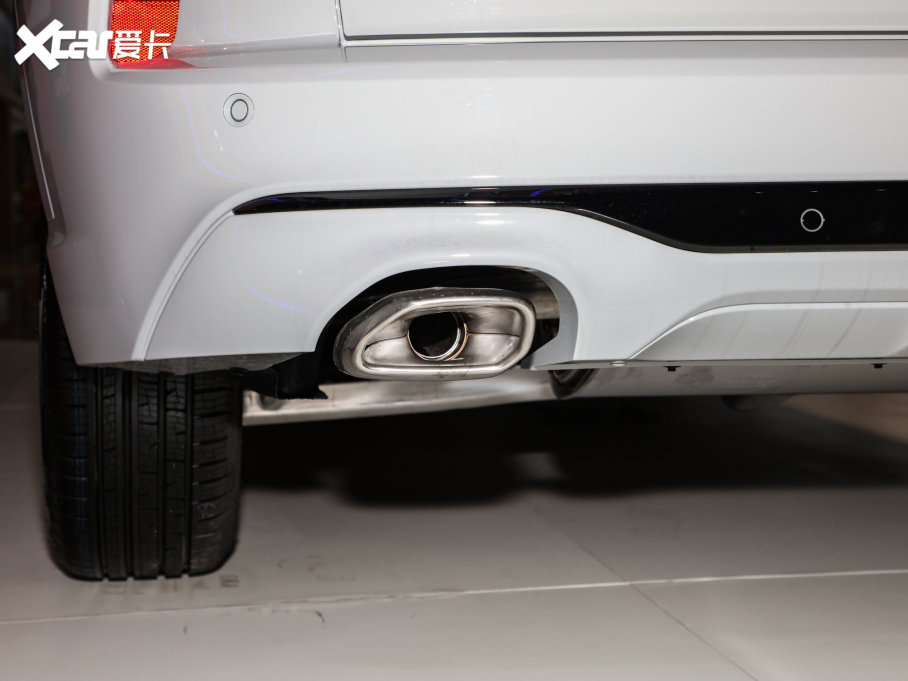 2023JH EcoBoost 245 vST-Line Pro