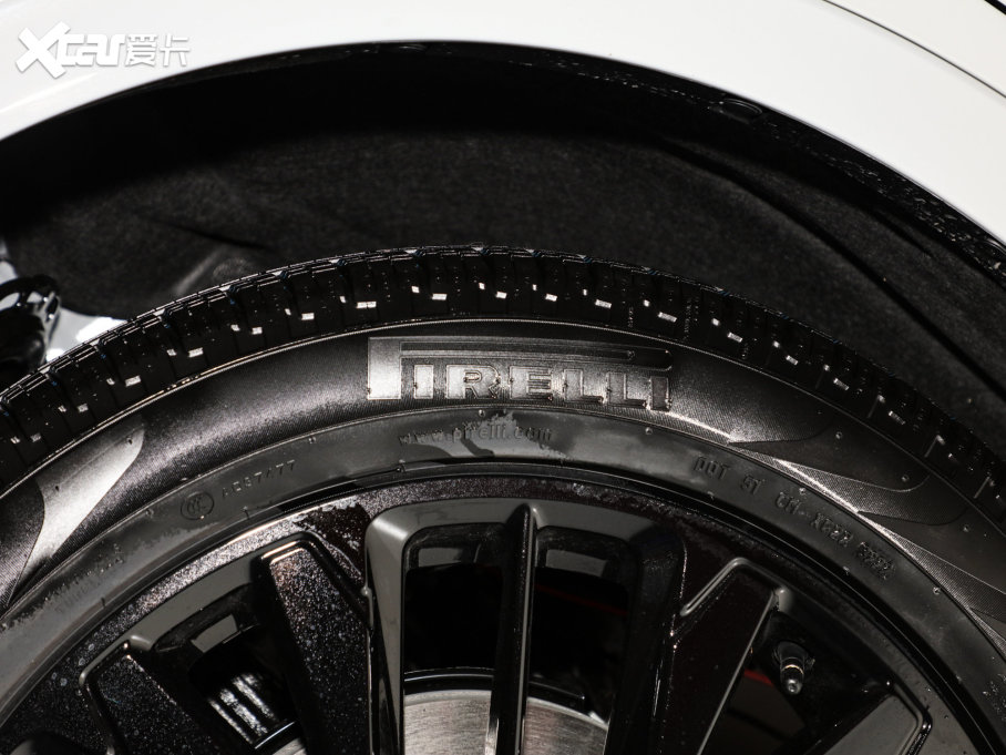 2023JH EcoBoost 245 vST-Line Pro