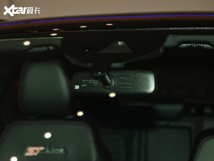 2023JH EcoBoost 245 (q)vST-Line Pro