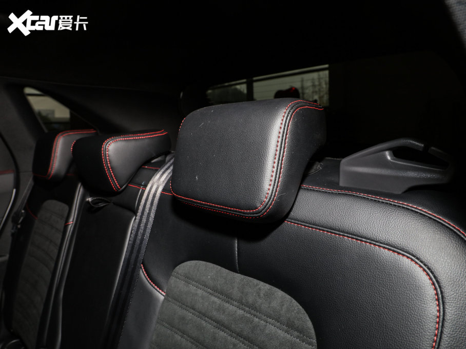 2023JH EcoBoost 245 vST-Line Pro